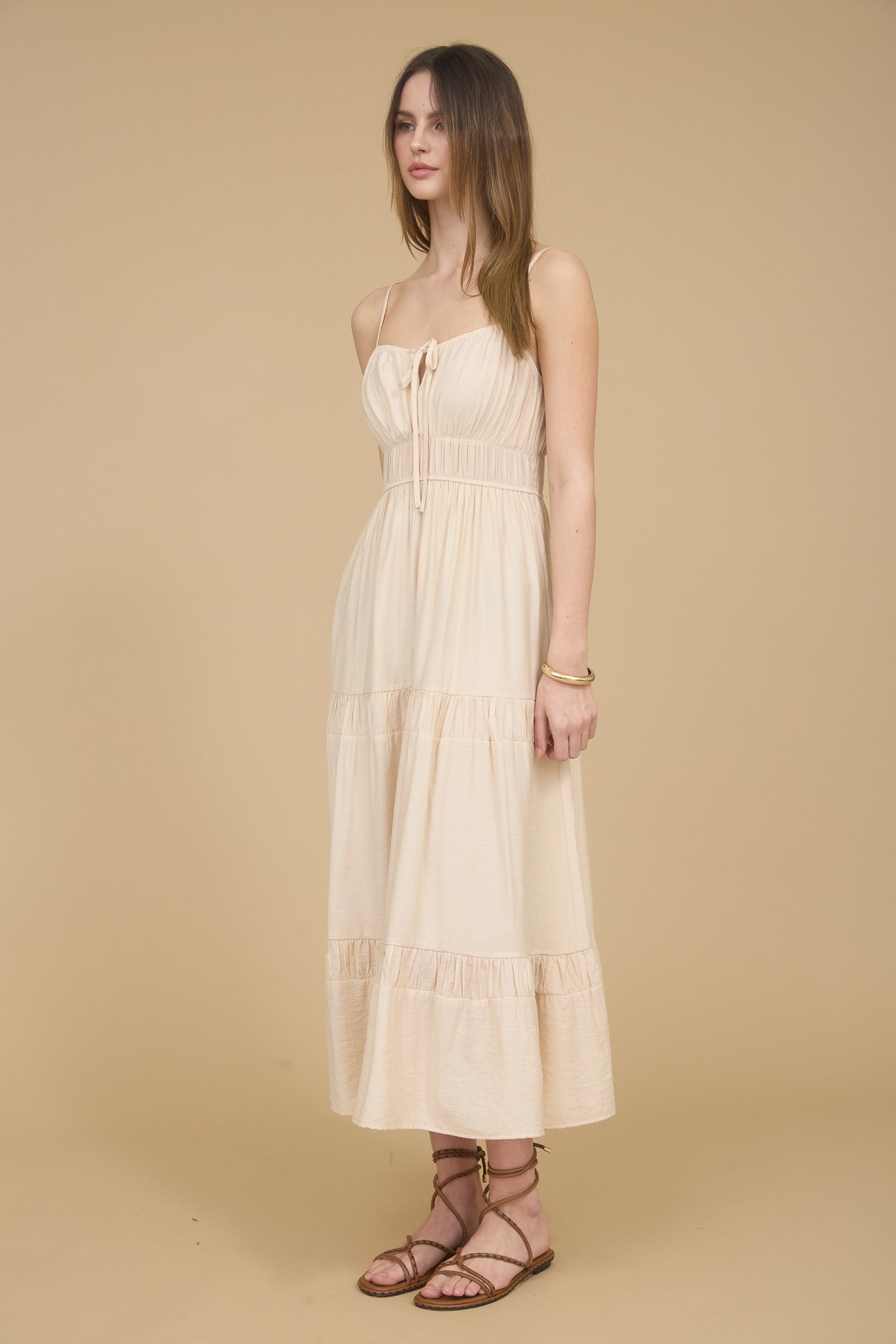 SHIRRED FRONT TIE SLEEVELESS TIERED MIDI DRESS