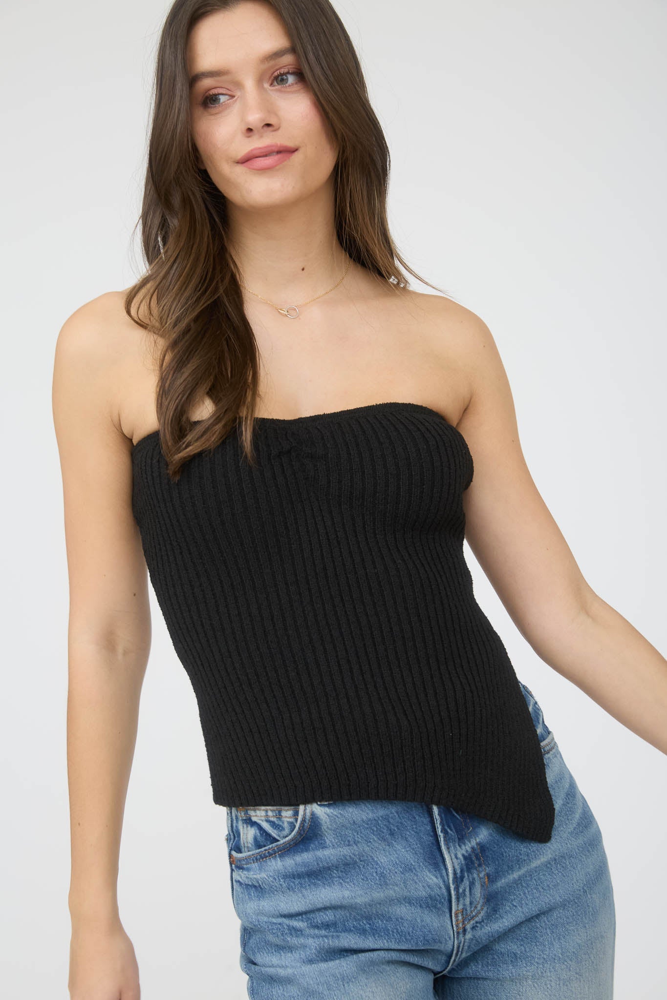 STRAPLESS ASYMMETRICAL HEM SWEATER KNIT TOP